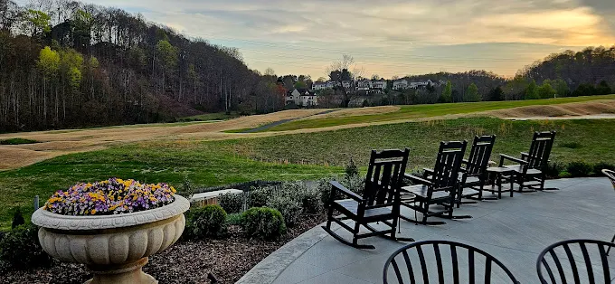 Blackthorn Club Jonesborough, TN - Pristine putting green with strategic bunkers and mature landscaping, Private 18-hole Tennessee golf course