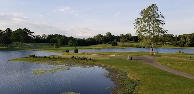 Dead Horse Lake Golf Course Louisville TN - Panoramic fairway view hole 12 with strategic bunkers and mature trees