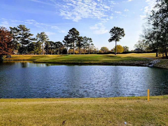 Jackson Country Club Jackson TN - Panoramic fairway view hole 12 with strategic bunkers and mature trees