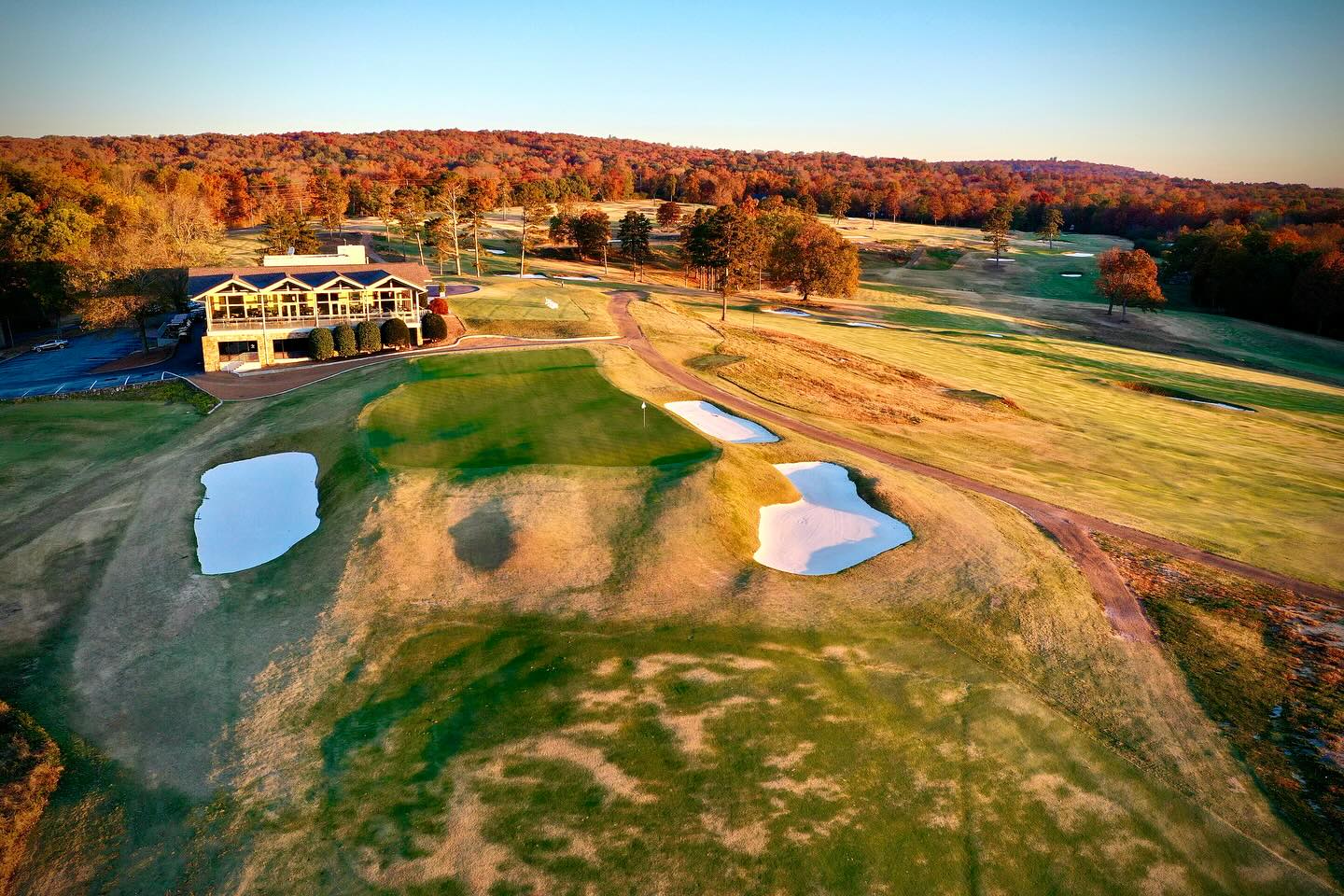 Lookout Mountain Club Lookout Mountain TN - Championship golf course entrance with professional landscaping and signage