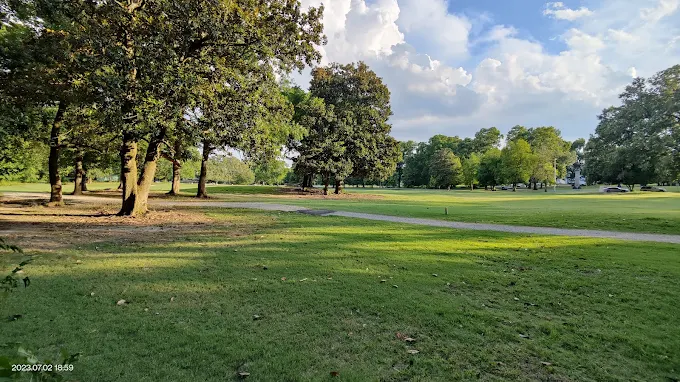 Overton Park 9
