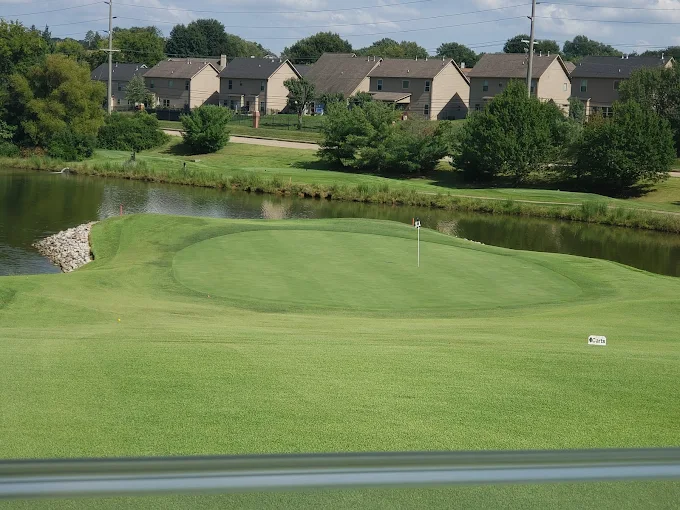 The Club at Gettysvue Knoxville TN - Championship golf course entrance with professional landscaping and signage