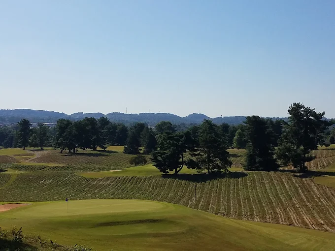 The Country Club Morristown TN - Championship golf course entrance with professional landscaping and signage