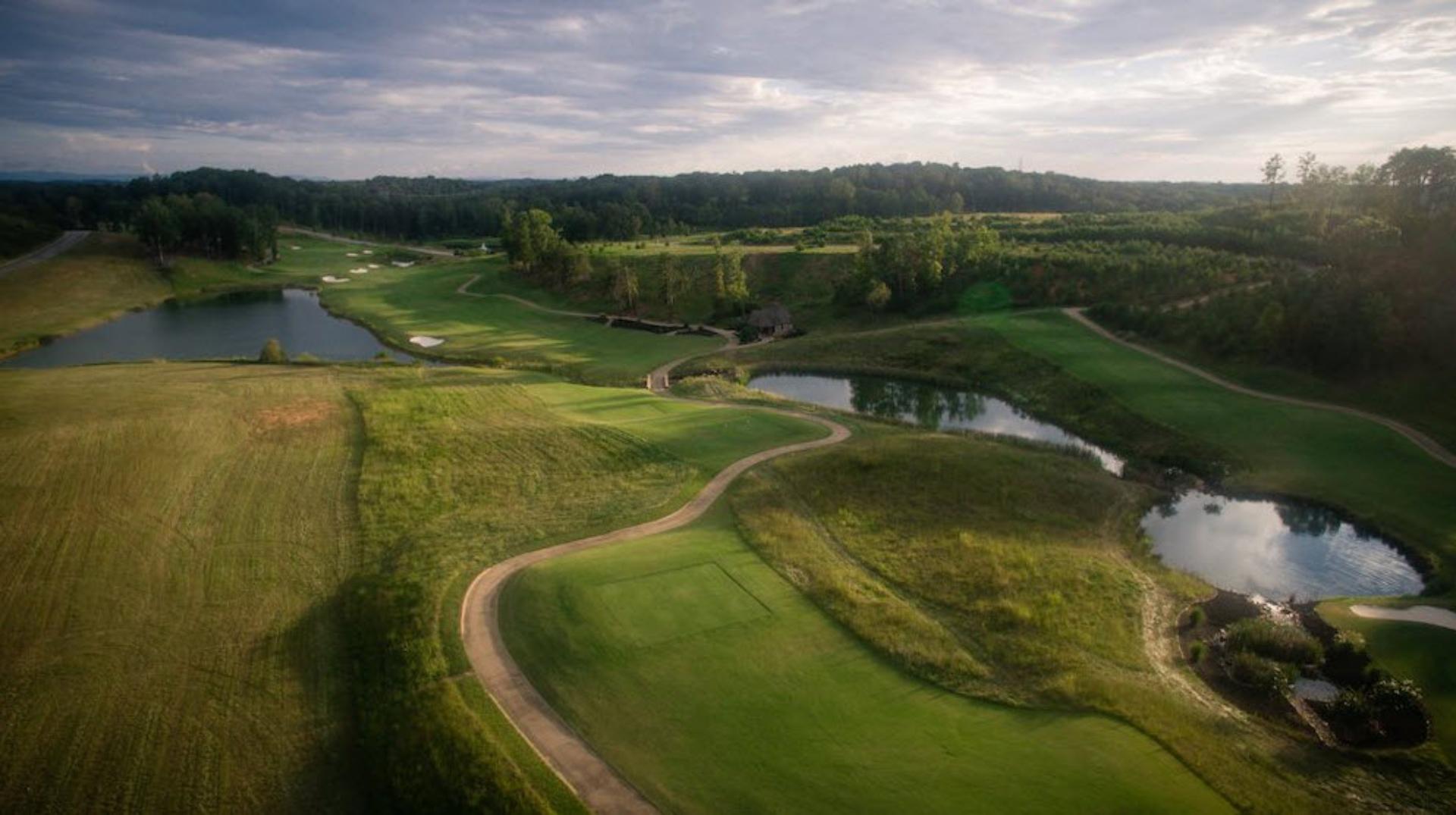 WindRiver Golf Club Lenoir City TN - Championship golf course entrance with professional landscaping and signage