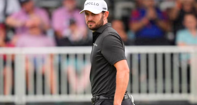 Cantlay Charges to Share Lead with Fleetwood After Tour Championship Third Round
